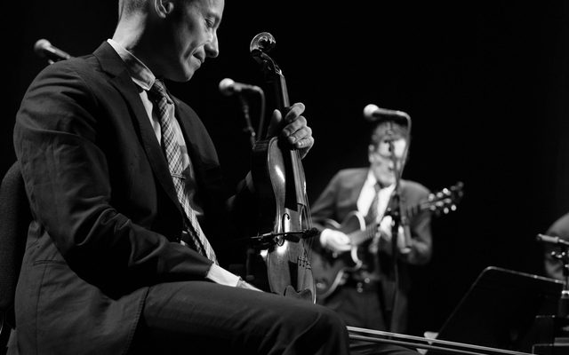 Black and white photo of a musician