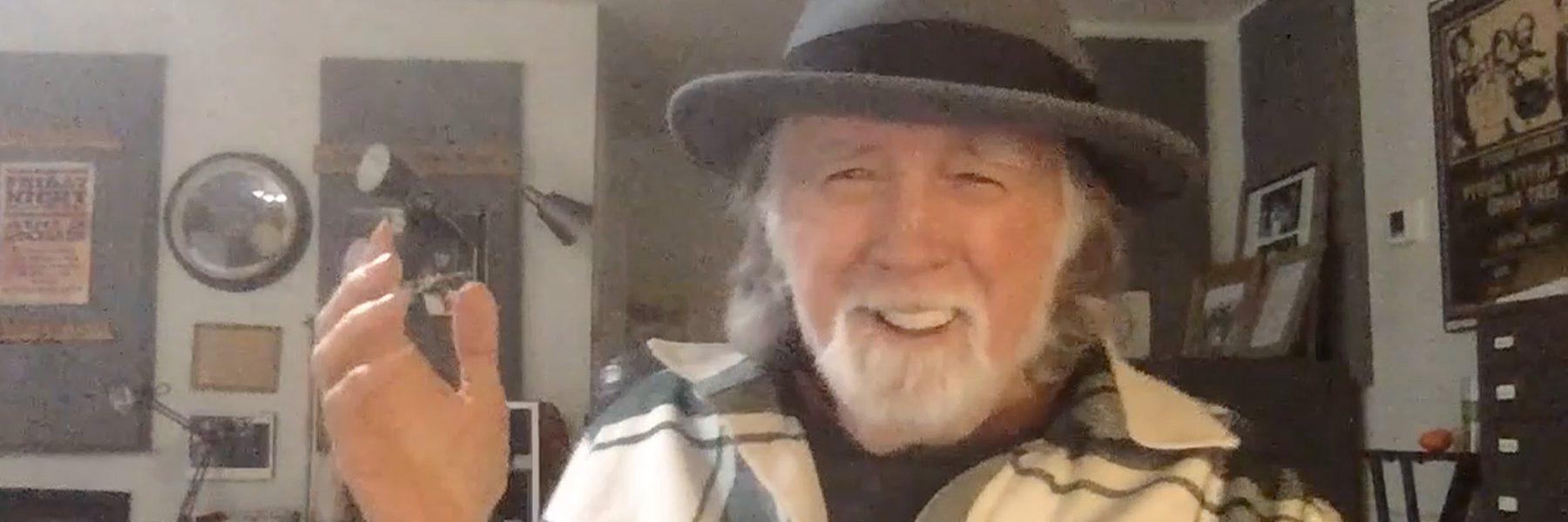 Exclusive Interview with John McEuen