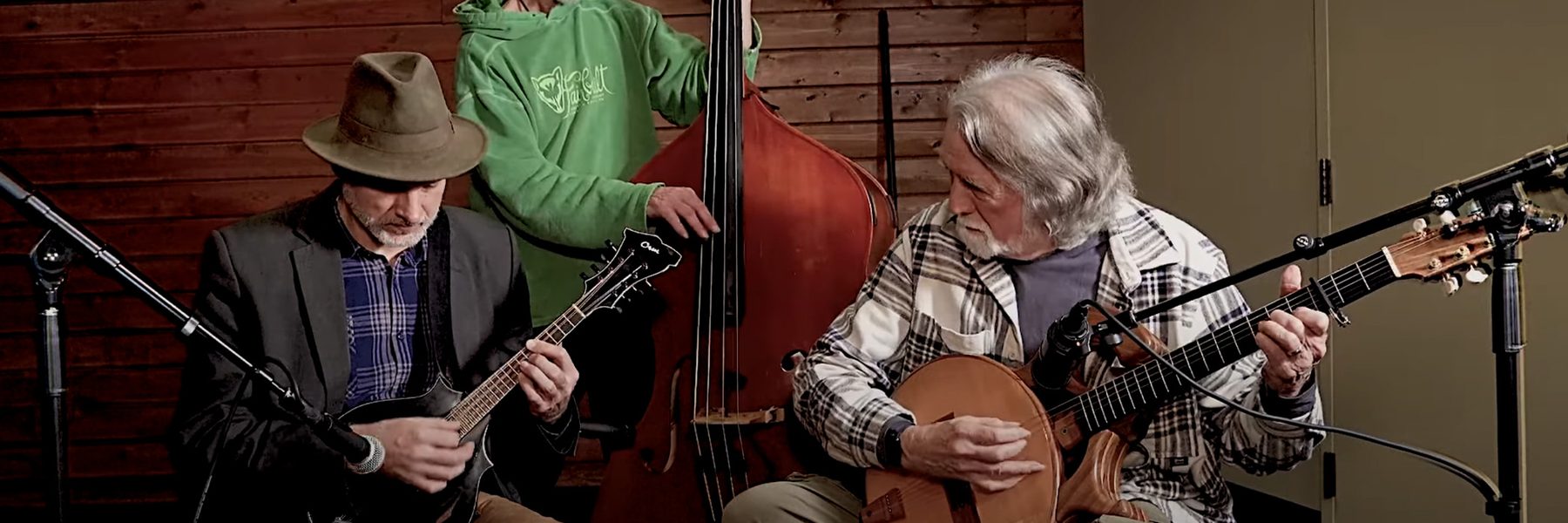 John McEuen and The Circle Band perform Acoustic Traveller